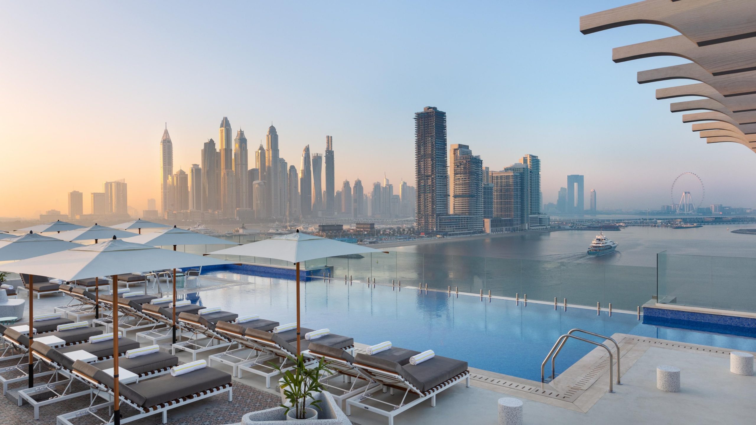 Why Investing in Dubai?